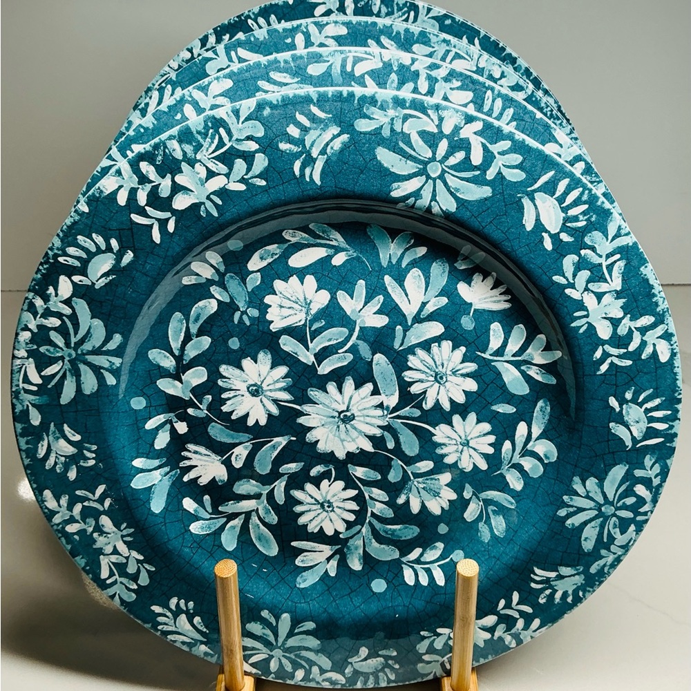 4 Dinner Plates Shabby Chic Blue and White Floral 10.5” Melamine New